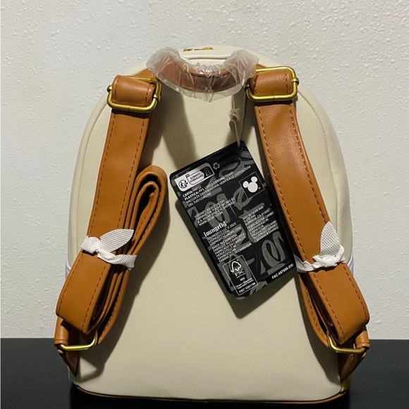 Loungefly Disney Winnie The Pooh Spring Scene Mini Backpack NWT - Picture 2 of 7